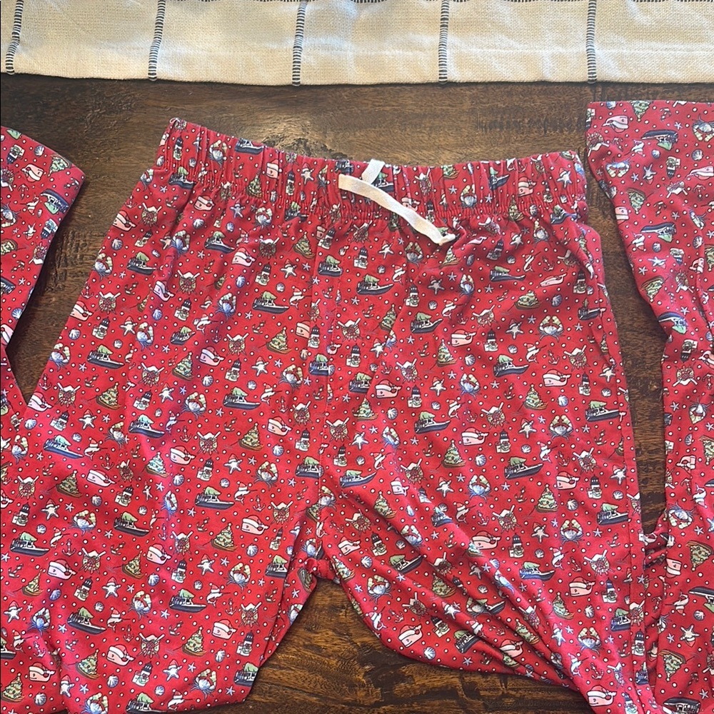 Vineyard Vines Red Pajama Bottoms with Classic Style